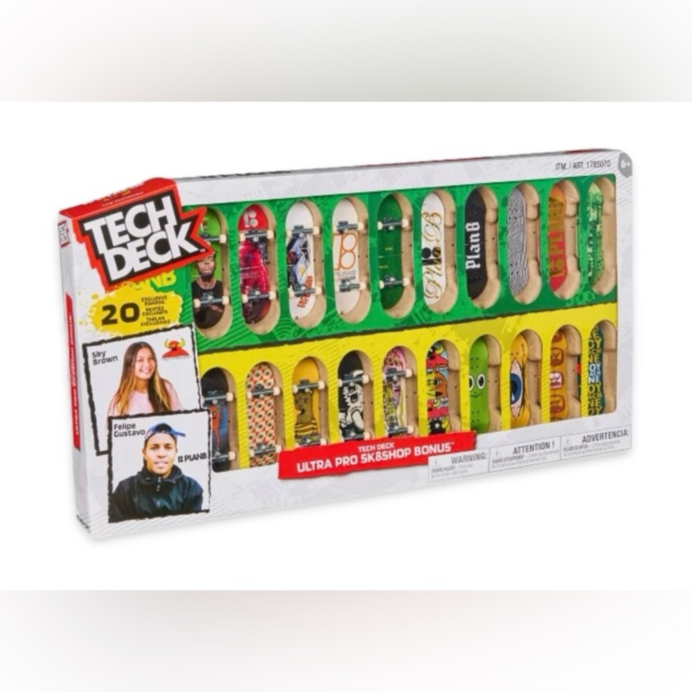 Tech Deck Ultra Pro Sk8shop Bonus Set with 20 mini skate boards
